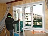 Установка балконной двери