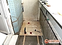 Отделка пола на балконе